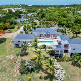 19-villa-view-coco-paillette
