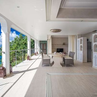 Interior of WV SHE, Corossol, St. Barthelemy