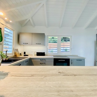 kitchen-la-montagne-track1