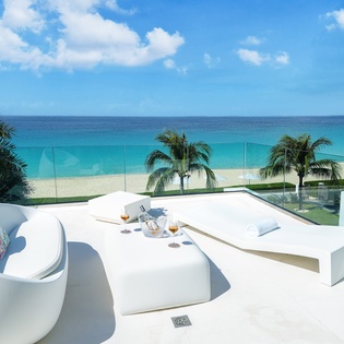 terrace-the-beach-house-track2