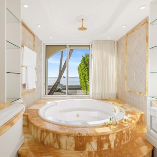 31-PetitePlage4-Bathroom3