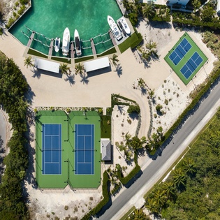 tennis-emerald-breeze-track3