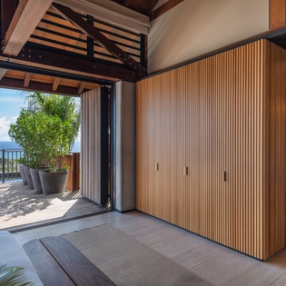 bedroom-3-ti-manoir-voltaire-track3