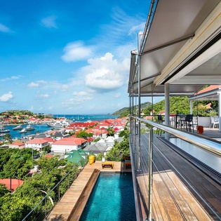 1-MORNING-OUTDOOR-VILLA-CASAROC-GUSTAVIA-2021-©GuirecPouliquen-67 (1)