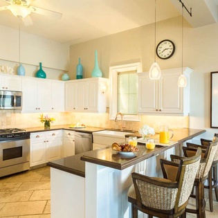 Kitchen at IE TAM, Grace Bay Turtle Cove, Turks & Caicos
