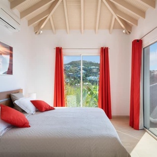 bedroom-2-cypraea-track2