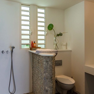 St-Barts-Villa-INFbth01