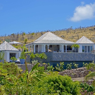 20-LAGON BLEU HOUSE ©LEROI