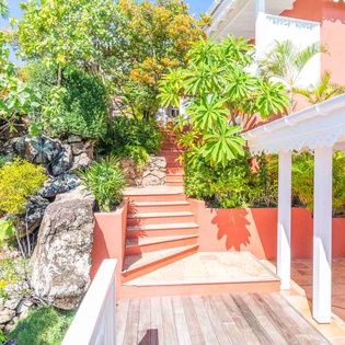 Exterior of WV MGO, Colombier, St. Barthelemy