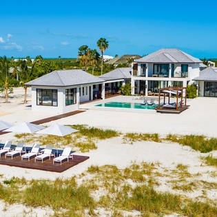 outside-view-vision-beach-track10