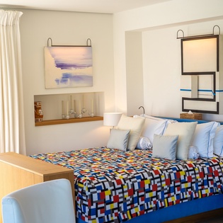 bedroom-3-amitie-track2