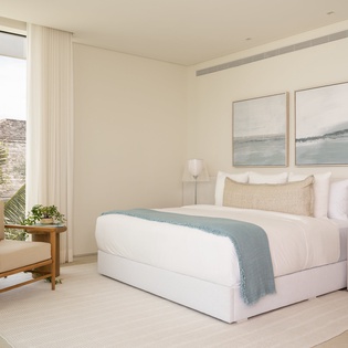 bedroom-1-beach-the-reserve-villa-1-track1