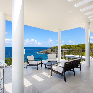 bedroom-1-reve-noir-track5