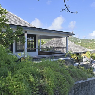 bedroom-4-silver-rainbow-track4