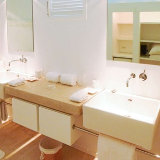 Bathroom at WV EBA, Vitet, St. Barthelemy