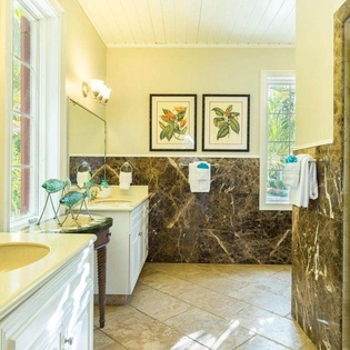 Bathroom at IE PAP, Grace Bay Turtle Cove, Turks & Caicos