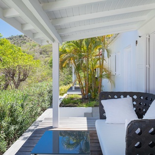 bedroom-2-angelina-track3