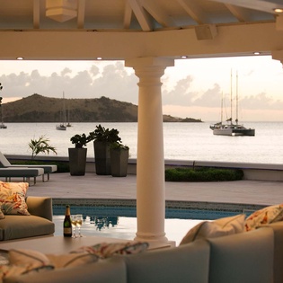 45-PetitePlage4-EveningDining