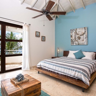 23-SeaEsta-Bedroom