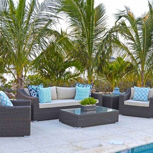 Patio at IE BAS, Chalk Sound/Taylors, Turks & Caicos
