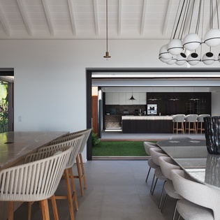 living-room-natacha-track3