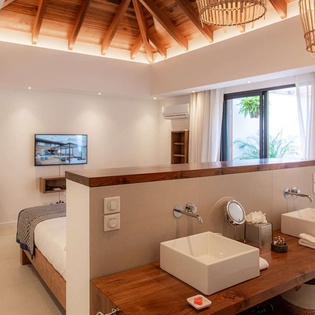 Bathroom at WV ACF, Anse des Cayes, St. Barthelemy