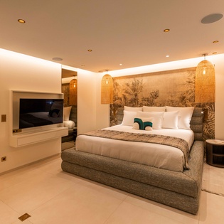 guest-bedroom1-lazuli-track2