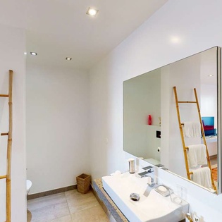 Bathroom at WV ITA, Lorient, St. Barthelemy