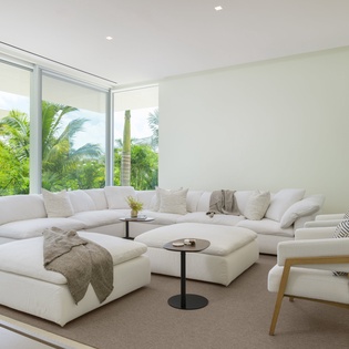 media-room-beach-enclave-the-reserve-villa-3-track1