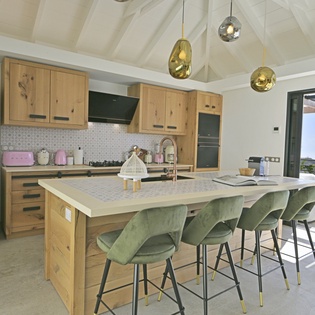 kitchen-davalia-track1