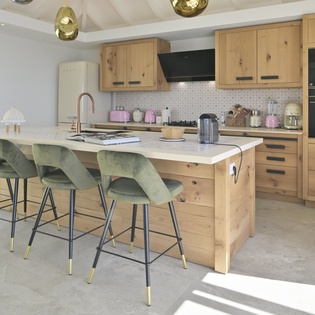 kitchen-davalia-track2