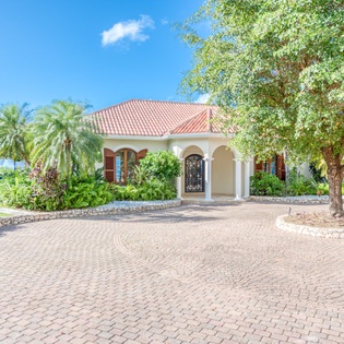 exterior-la-dacha-track5