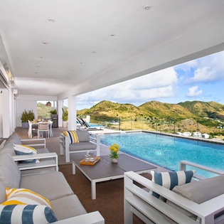 7-LaCasaDelJefe-OutdoorSeating