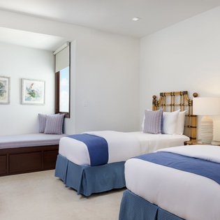 bedroom-7-sundance-track1