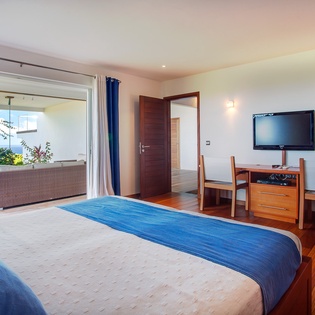 St-Barts-Villa-KYRbd204