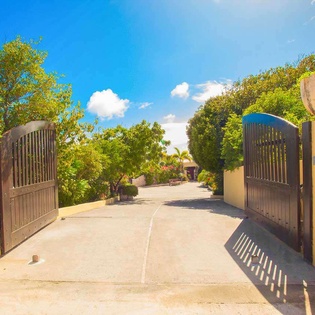 Exterior of AXA BOP, Sandy Hill, Anguilla