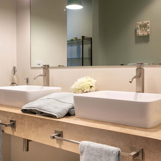 13-SeaEsta-Bathroom