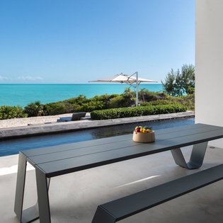 outdoor-dining-uxue-track1