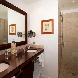 Bathroom at WV AMI, Lurin, St. Barthelemy