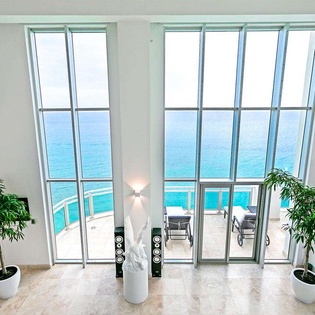 Living Room at PIE COV, Beachfront/Cupecoy, St. Martin