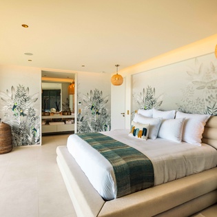 guest-bedroom2-quartz-track2