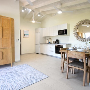 bedroom-4-dining-kitchen-joie-de-vivre-track7