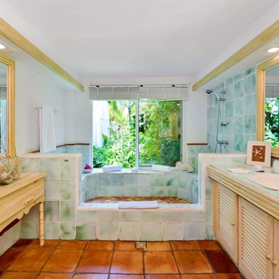 Bathroom at SXM SER, Beach Side/Baie Rouge, St. Martin