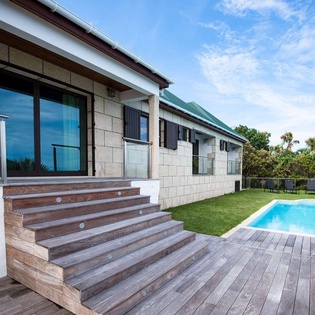 Exterior of WV ISA, Flamands, St. Barthelemy
