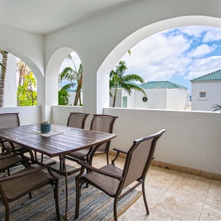 18-SeaEsta-Balcony
