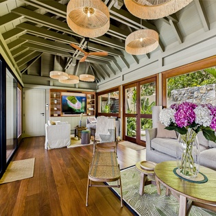 living-room-clyde-track1