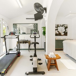 38a-PetitePlage4-Gym-Spa