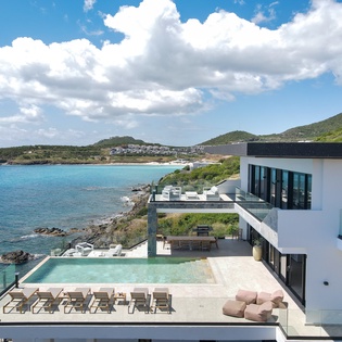 villa-view-aqua-vista-track2