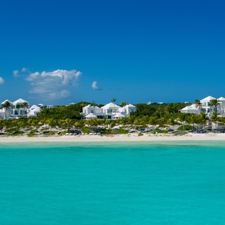 outdoor-view-pearl-east-at-the-pearls-track3