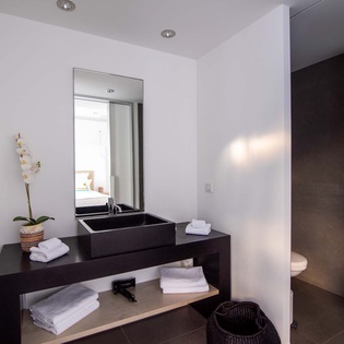 15-St-Barts-Villa-DDVbth01